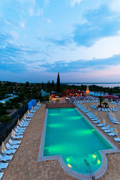 Camping Lido Λατζίζε Εξωτερικό φωτογραφία