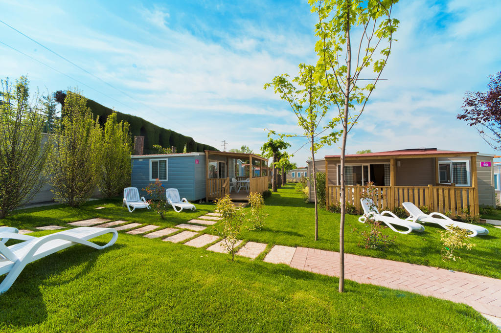 Camping Lido Λατζίζε Δωμάτιο φωτογραφία