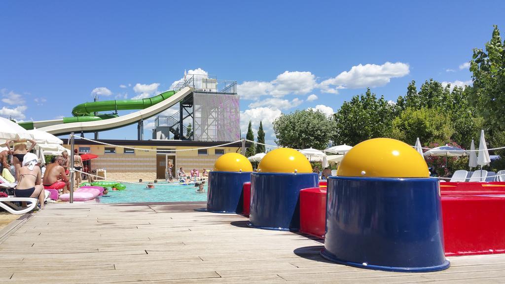Camping Lido Λατζίζε Εξωτερικό φωτογραφία